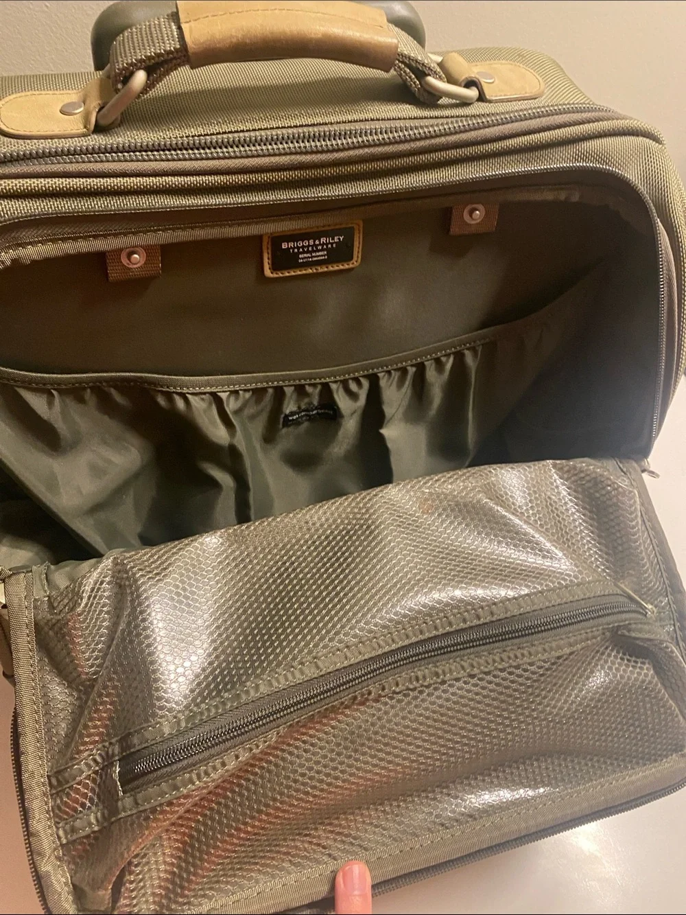 Briggs & Riley 2-Wheel Cabin Bag Carry On Luggage Olive Green